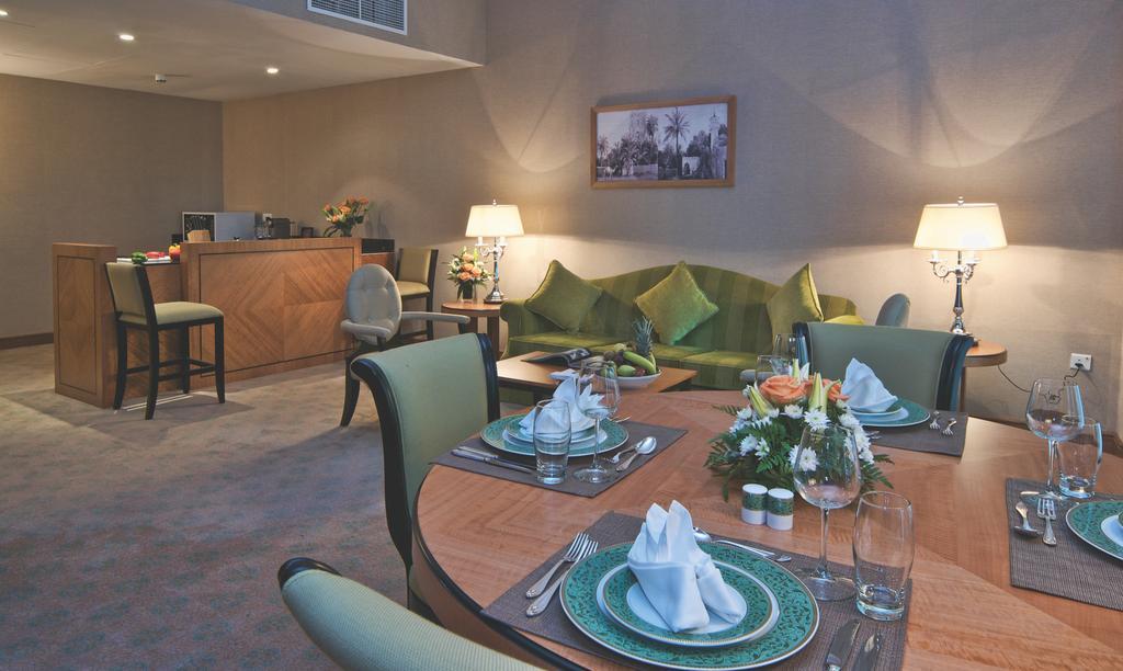 Wiseman Grand Hotel Doha Exterior foto Suite